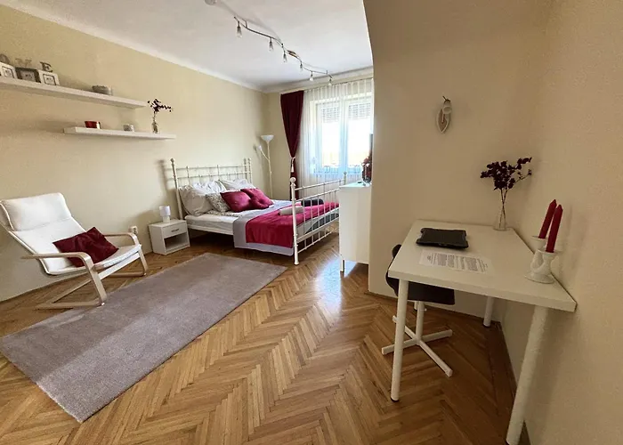 Downtown Hideaway Apartman